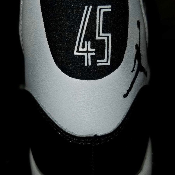 Air Jordan 11 Xl Concord 2018 DS - Picture 8 of 8